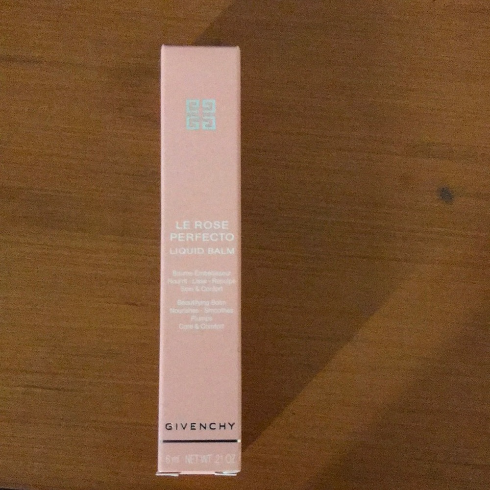 Givenchy le rose perfecto liquid balm .21oz NEW